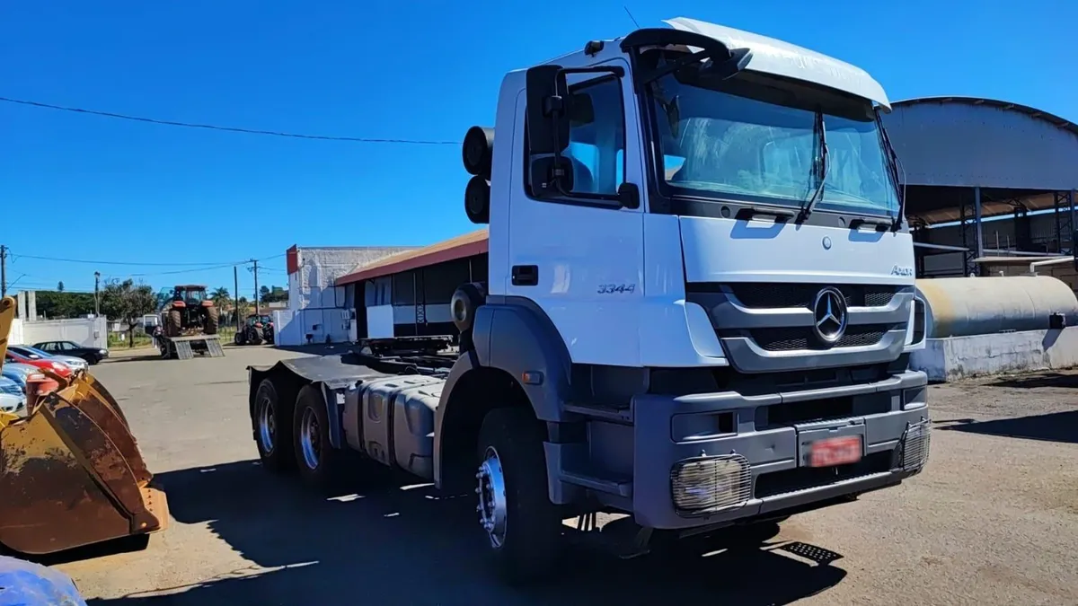 MERCEDES-BENZ Axor
